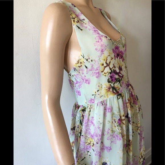 LF floral babydoll top Small - Picture 2 of 5